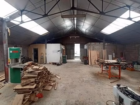 location local industriel 220 m² à feytiat (87220)