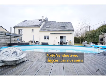 à vendre maison individuelle 7 pièces avec piscine garages
