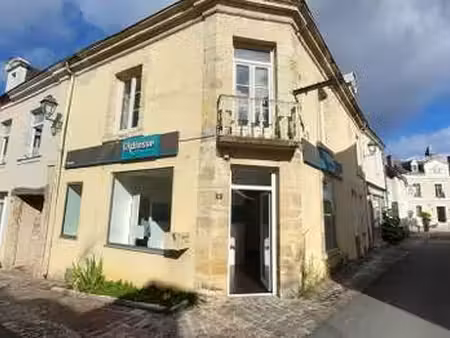 location bureaux et commerces à thouarce (49380) : à louer / 34m² thouarce