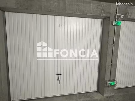 parking 12 m² annecy le vieux