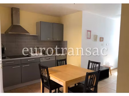 vente appartement 2 pièces 33 m² à tourbes (34120)  137 000 €
