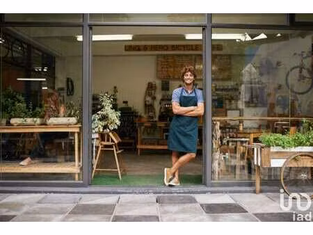 vente bureaux et commerces à montfort-sur-meu (35160) : à vendre / 142m² montfort-sur-meu