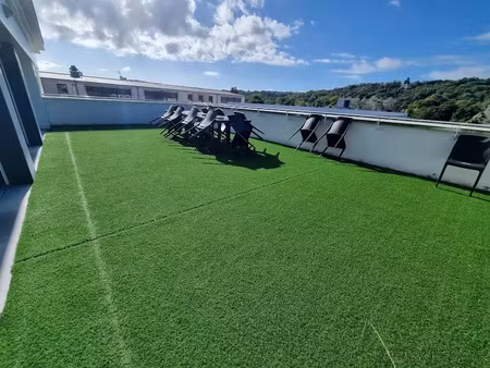 vente locaux professionnels 6 pièces 217 m² à croissy-sur-seine (78290)  370 000 €