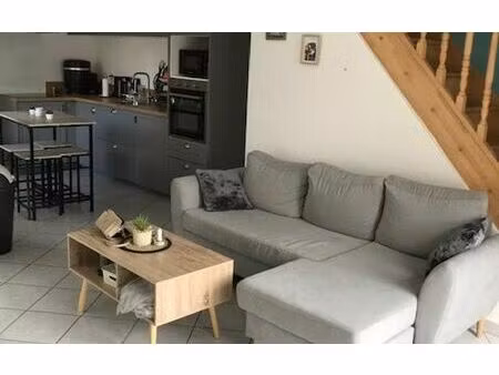 location maison  61.99 m² t-3 à laon  690 €