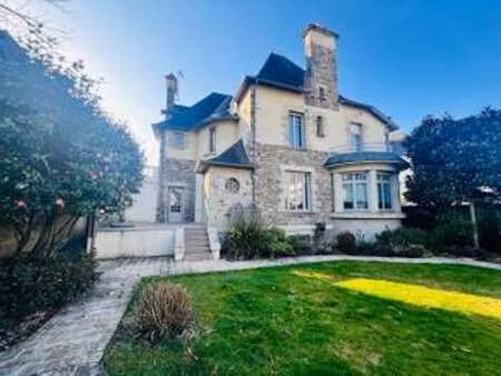 vente maison à vitré (35500) : à vendre / 257m² vitré