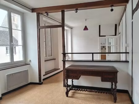 appartement t3 a louer centre egreville 590 €