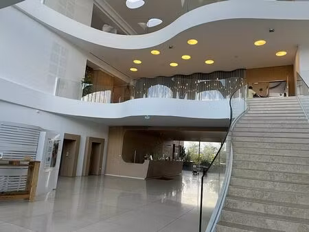 vente local d'activités huningue 5 890 m²