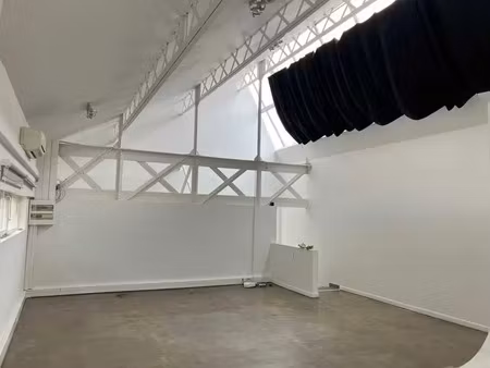 atelier / locaux d'activités