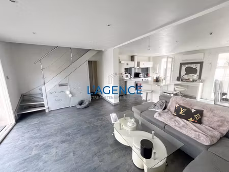 villa t4 de 90 m2 avec piscine  exposée est ouest  au calme