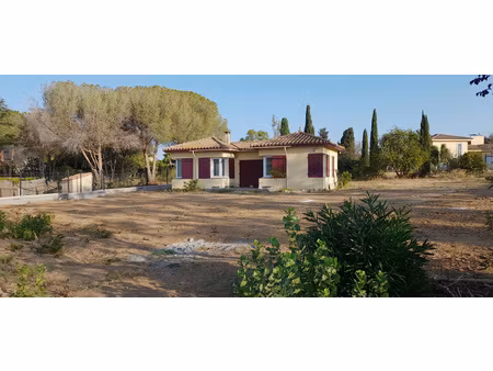 terrain constructible 4 faces avec villa - saint nazaire 66