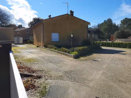 location maison 5 pièces 112 m² à domessargues (30350)