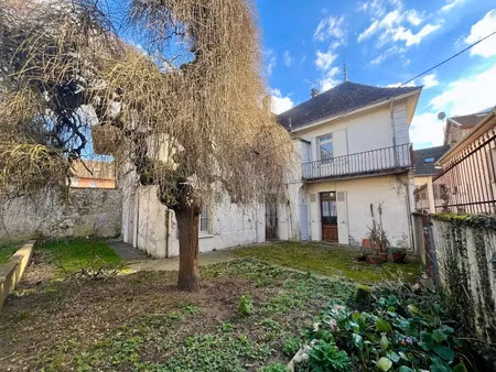 vente maison 7 pièces 194 m² à aoste (38490)  180 000 €