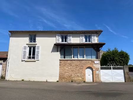 vente maison 9 pièces 290 m² à hurigny (71870)  299 000 €