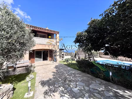 villa t6 avec piscine - bastia san gaetano