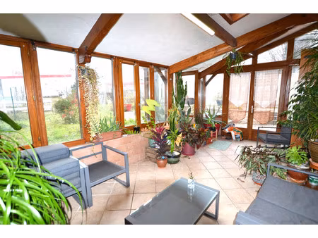 appartement 99m² + véranda à brou sur chantereine