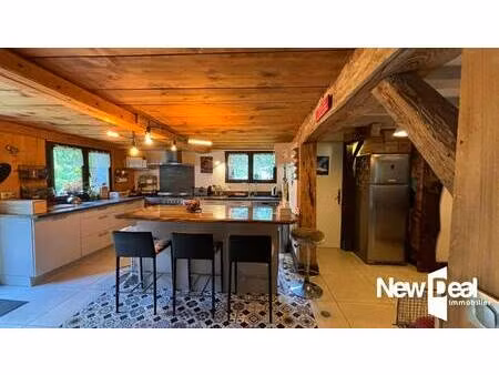 ferme de pays et petit chalet independant - 13 pieces - 9 chambres - terrain 45.000 m² env