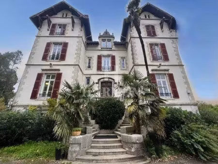 vente manoir 60 pièces