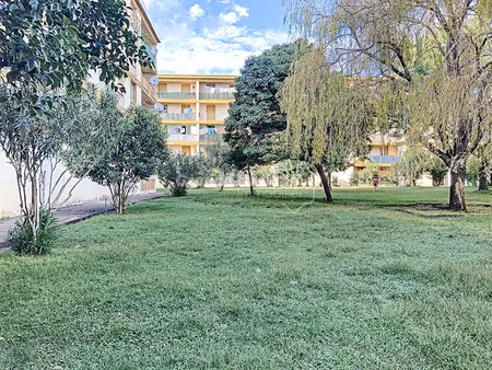 vente locaux professionnels 28 pièces 496 m² à bollene (84500)  399 000 €