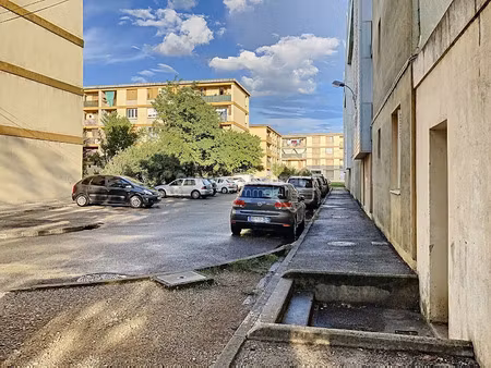 vente immeuble 24 pièces 426 m² à bollene (84500)  399 000 €