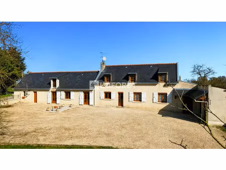 maison doué en anjou 6 pièce(s) 160 m2