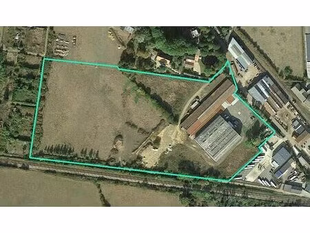vente local d'activités verneuil d'avre et d'iton 7 015 m²