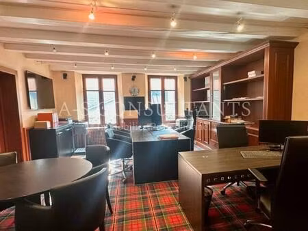 location bureau 60 m² à annecy (74000)