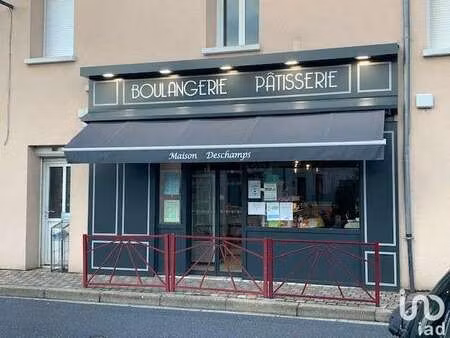 vente bureaux et commerces à saint-pierre-lès-elbeuf (76320) : à vendre / 200m² saint-pier