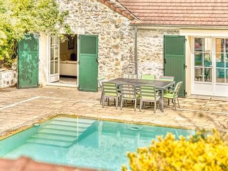 propriété d'exception à découvrir à gouvernes