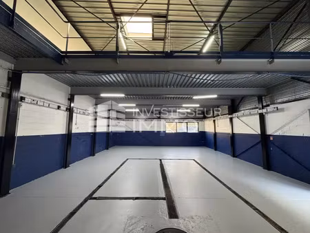 location local d'activités 253m² ozoir-la-ferrière