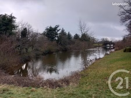 terrain 32 616 m² neris les bains