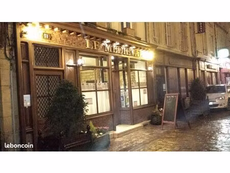 sedan - vente restaurant - centre ancien 150 m château fort - créé en 1973 - cadre rustiqu