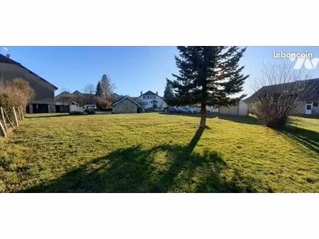 terrain 679 m² tarcenay