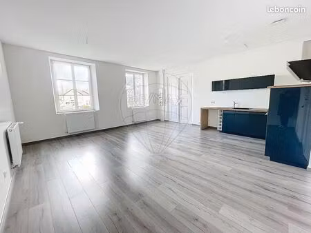 appartement 3 pièces 65 m²