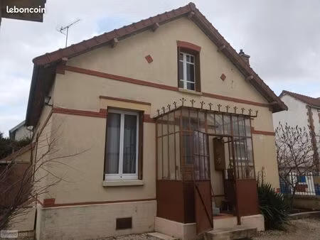 maison de ville en viager 4 pièces 102 m²