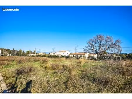 terrain 1 250 m² rochefort du gard