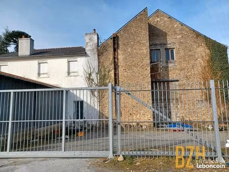 entrepôt 1300 m² quimperle