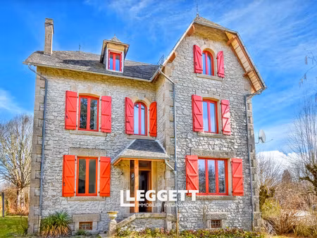 maison 8 pièce(s)  maussac