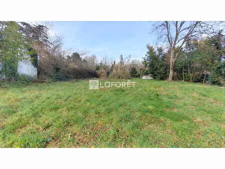 sarzeau - terrain constructible de 1600 m2