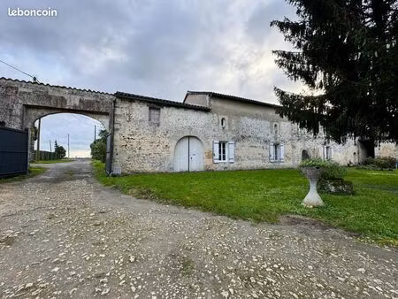 maison 4 pièces 157 m²