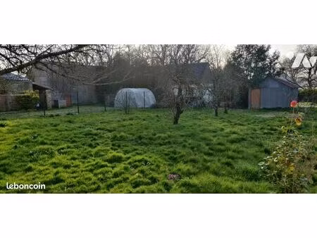 terrain 670 m² guenrouet