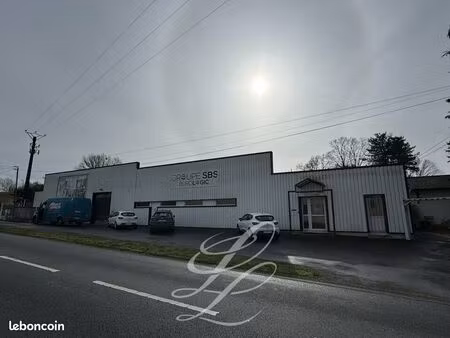 local d'activite 2000 m² vezins