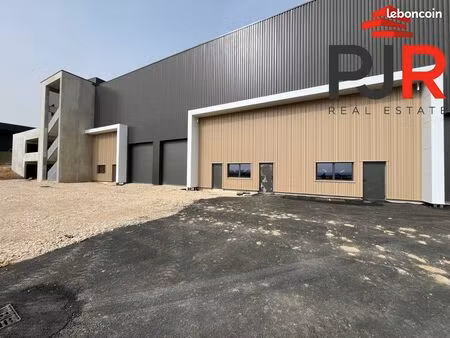 local 284 m² ludres