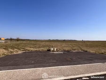 terrain 1 096 m² morgemoulin