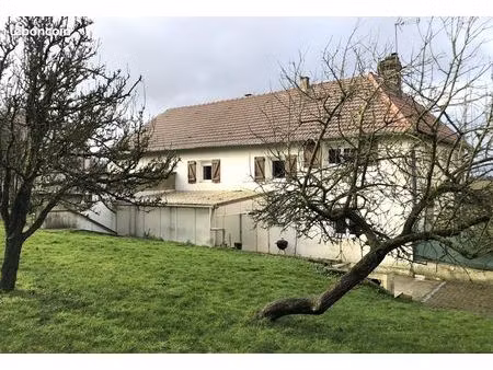 maison 6 pièces 160 m²