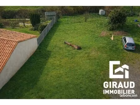 terrain 764 m² saint-hilaire-de-voust