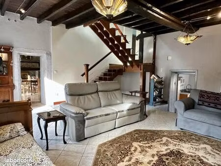 longère 8 pièces 222 m²