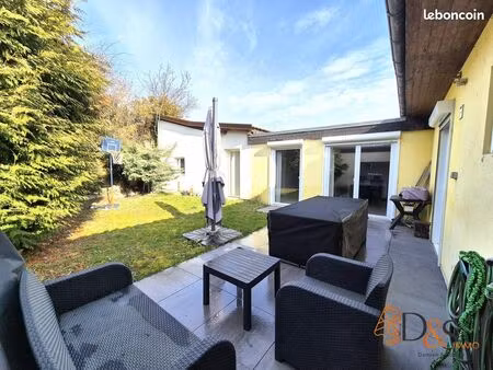 maison 6 pièces 122 m²
