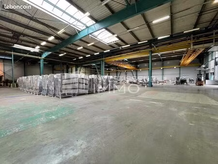 local industriel 2 504 m²