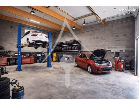 entrepôt 150 m² lherm