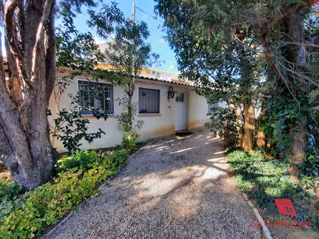 t2 propriete privee 13008 sainte anne/ bonneveine